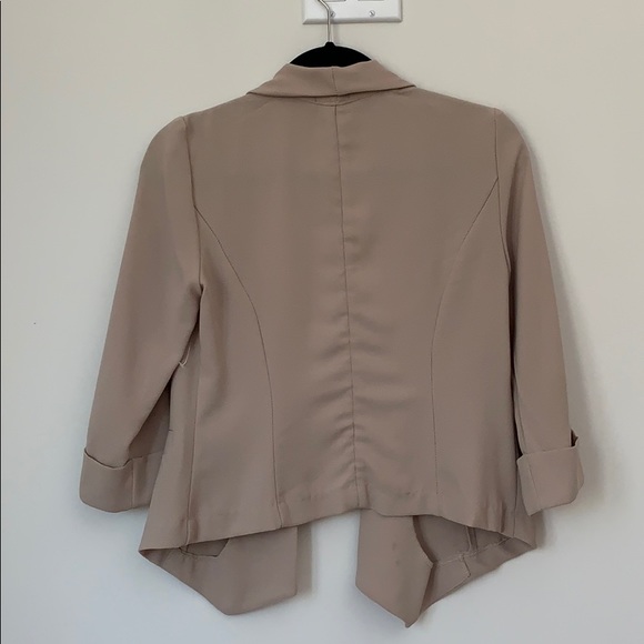 Blazer - Picture 2 of 2